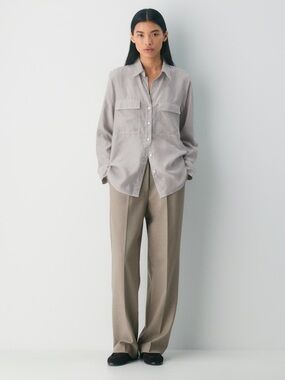 Aritiza The Group Babaton Utility Shirt Woman 2 Medium Grey Minimalist Neutral